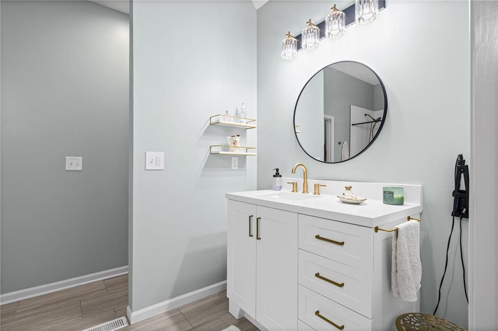 307 Alexander Creek Court — photo 36