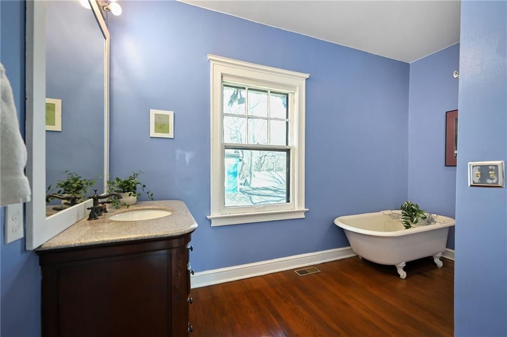 3341 Campbell Street — photo 28