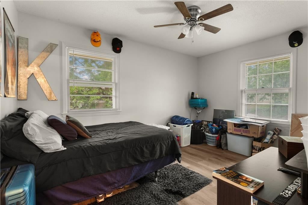 Photo 13 of 17 - 8435 E 56th Terrace, Kansas City, MO 64129