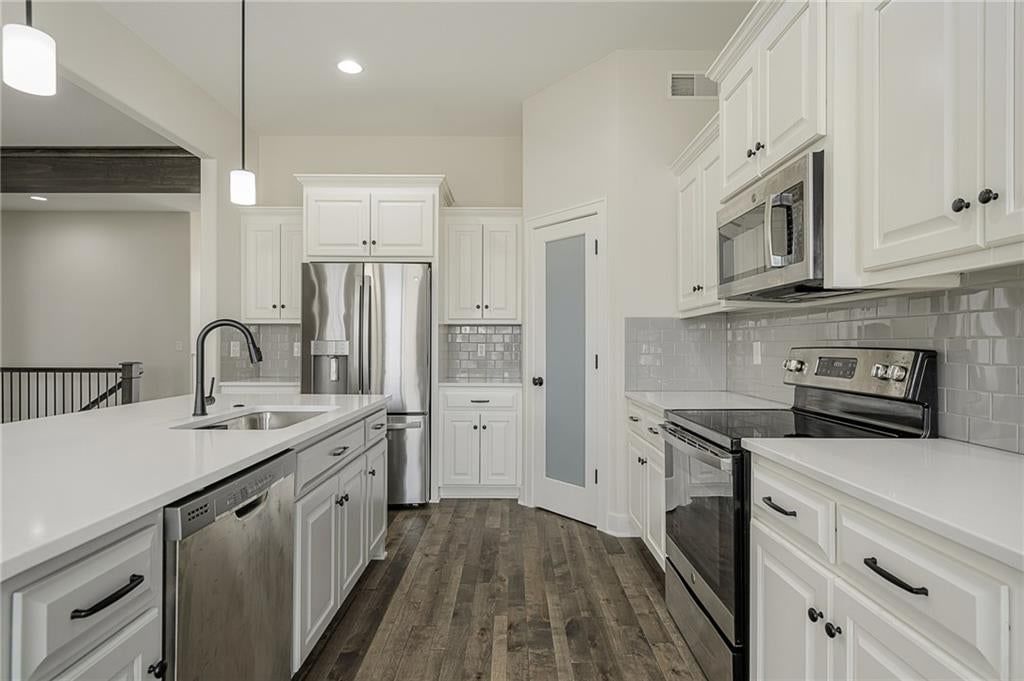 28414 W 162nd Street — photo 7