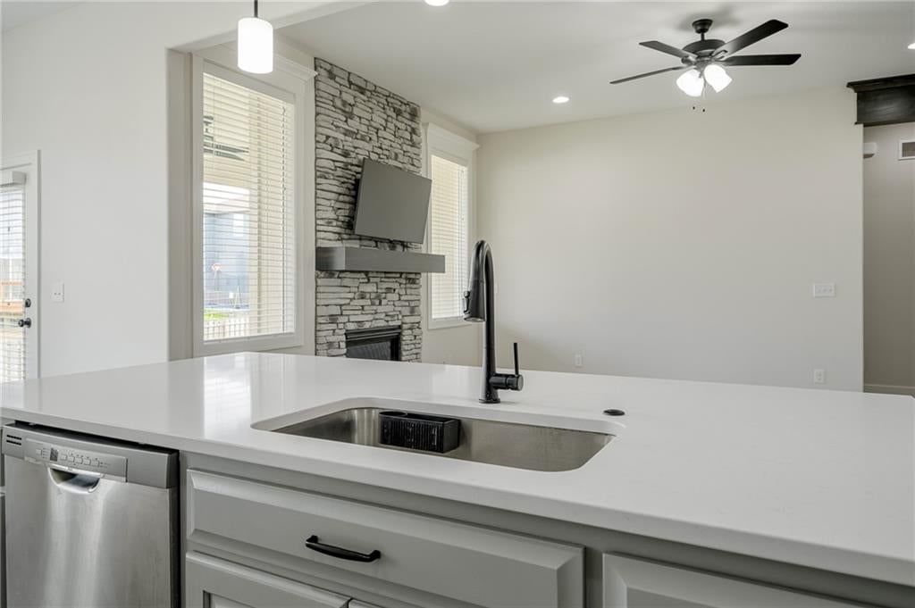 28414 W 162nd Street — photo 9