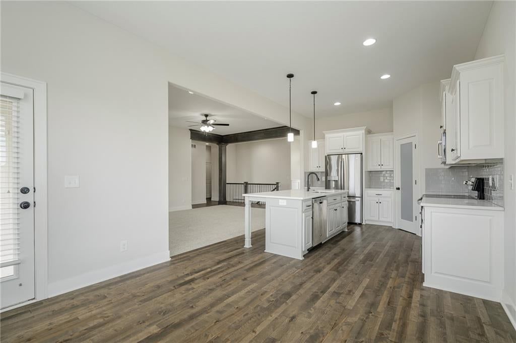 28414 W 162nd Street — photo 10