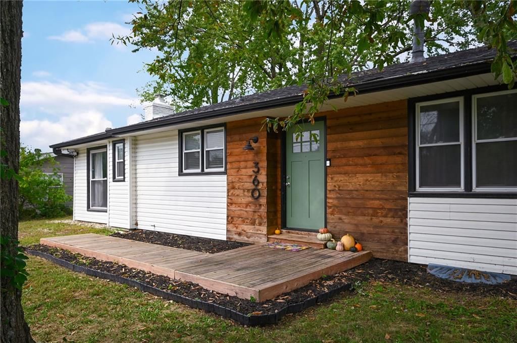 360 S Peculiar Drive, Peculiar, MO: listing photo 3