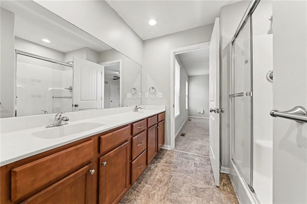 200 ELISSA Drive — photo 9