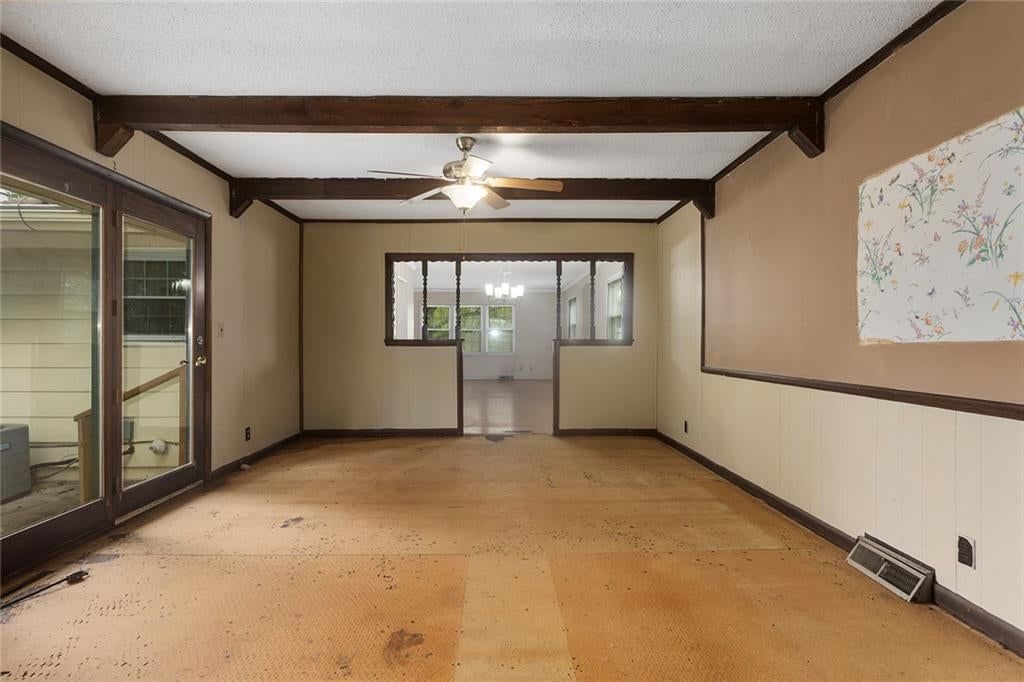 1701 Richmond Drive — photo 11