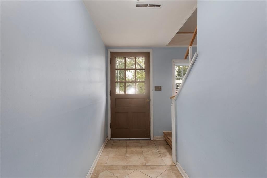 1701 Richmond Drive — photo 22