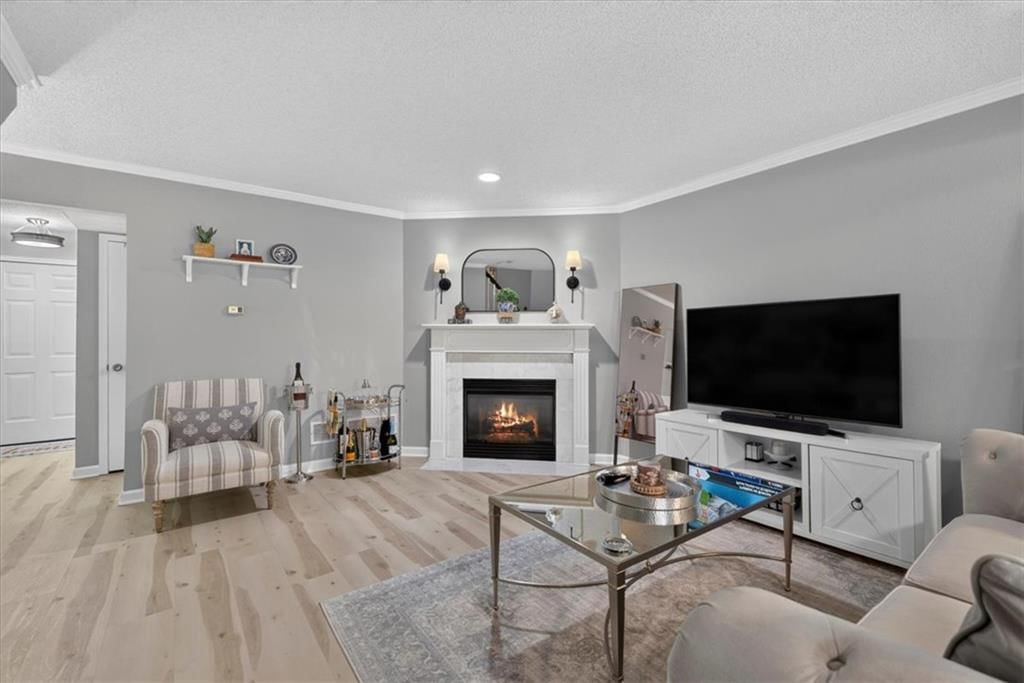 1323 SE Broadway Circle — photo 5