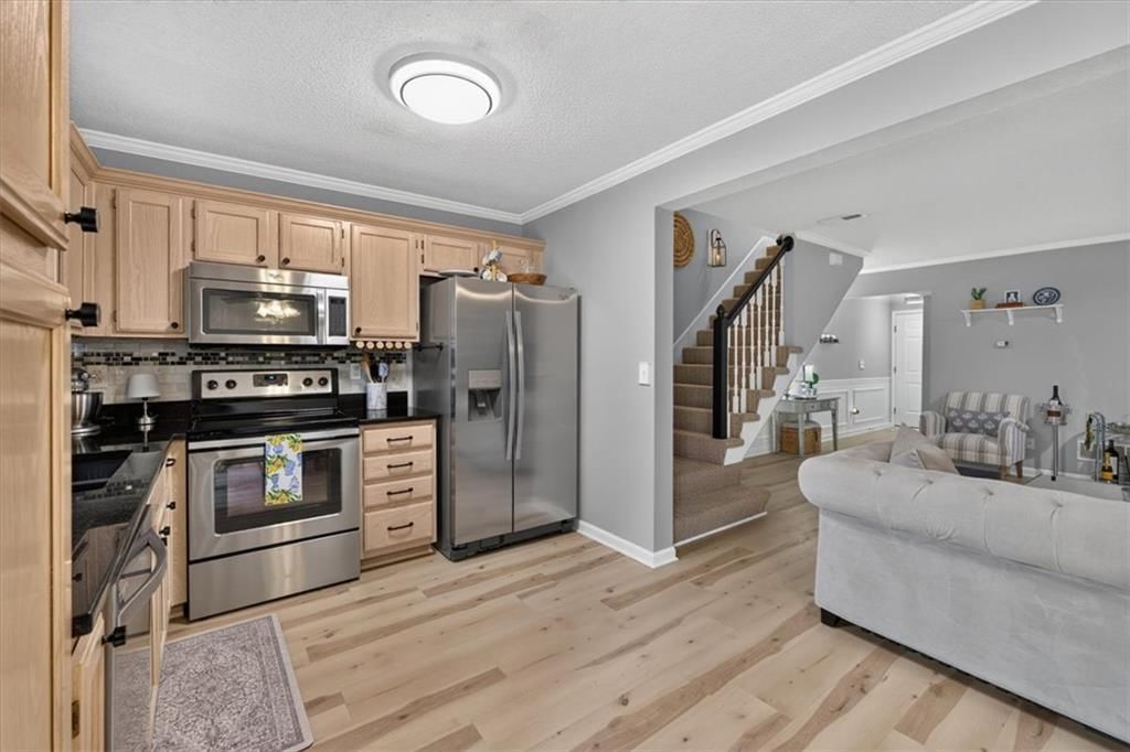 1323 SE Broadway Circle — photo 8