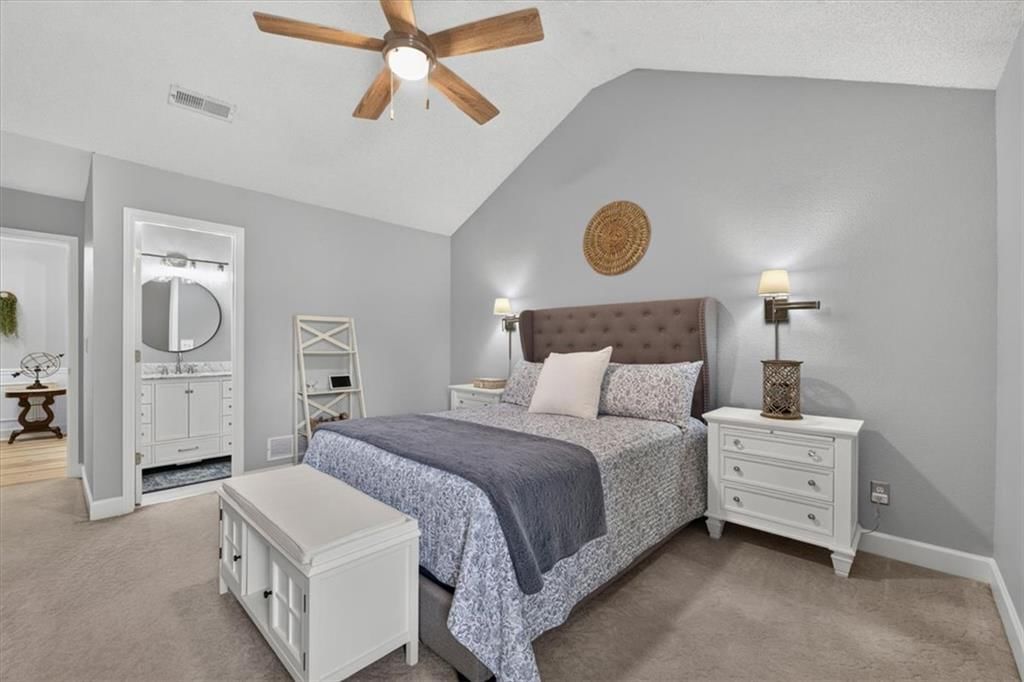 1323 SE Broadway Circle — photo 14