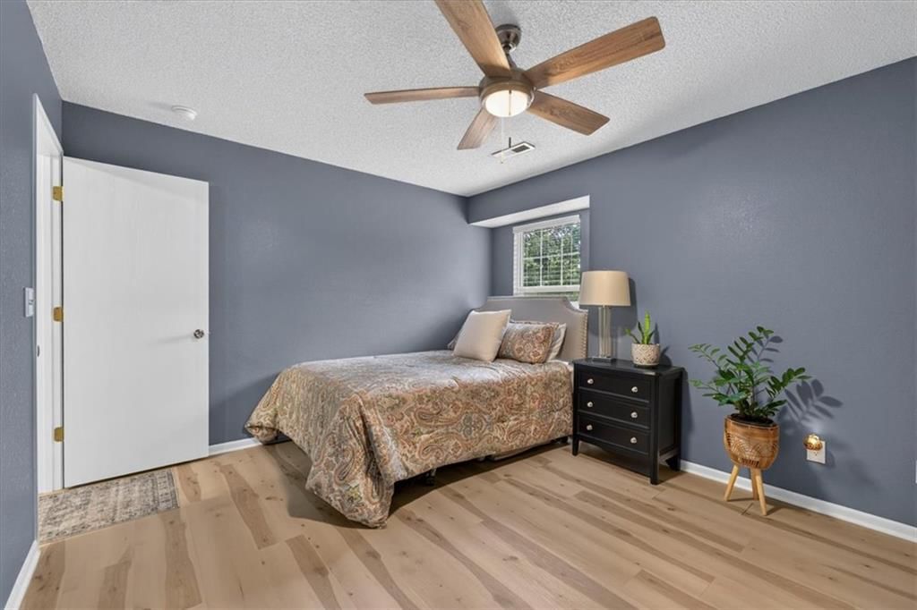 1323 SE Broadway Circle — photo 18