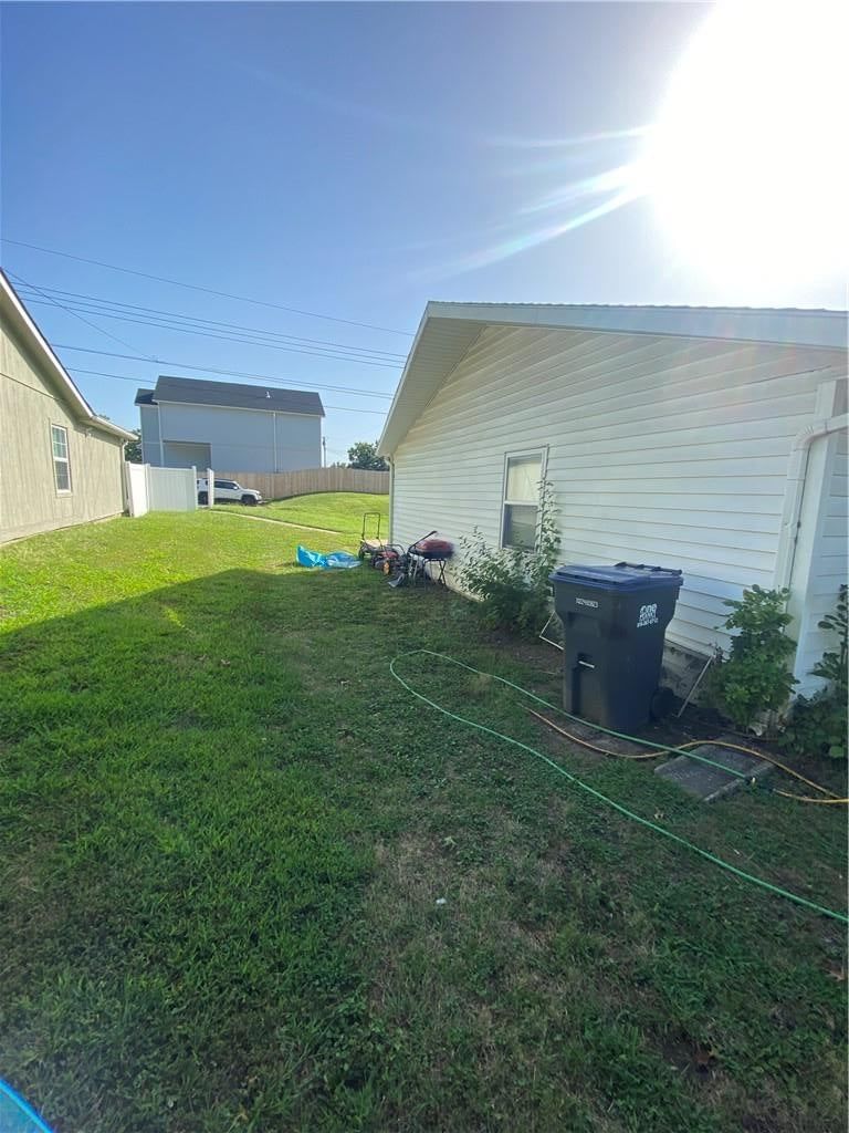 2603 NW Chipman Road, Lee's Summit, MO: listing photo 3