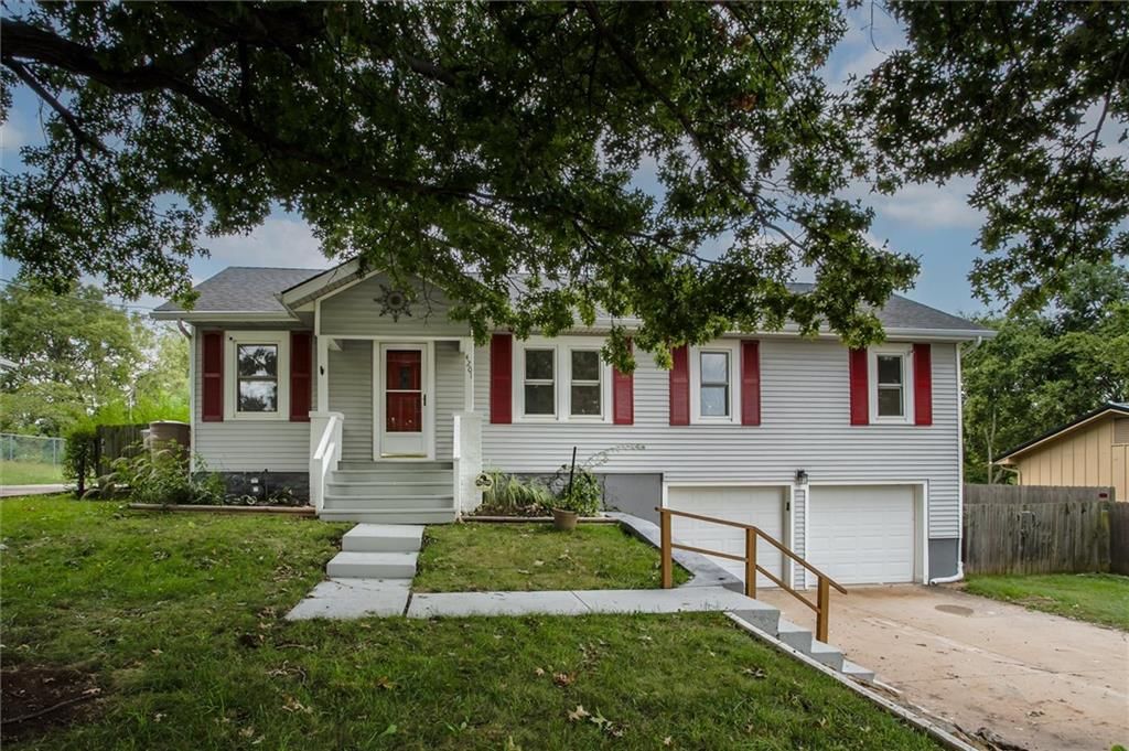 4201 Arlington Avenue — photo 1