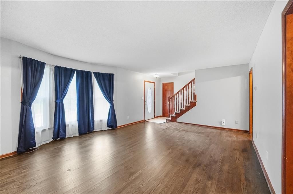 1404 Dartmouth Drive — photo 10