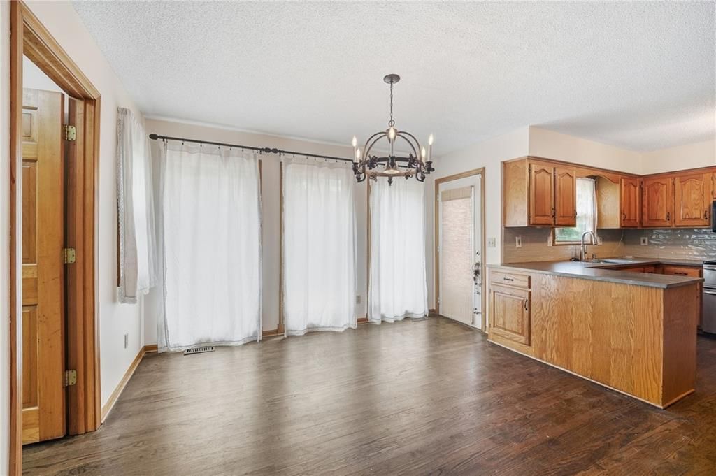 1404 Dartmouth Drive — photo 21