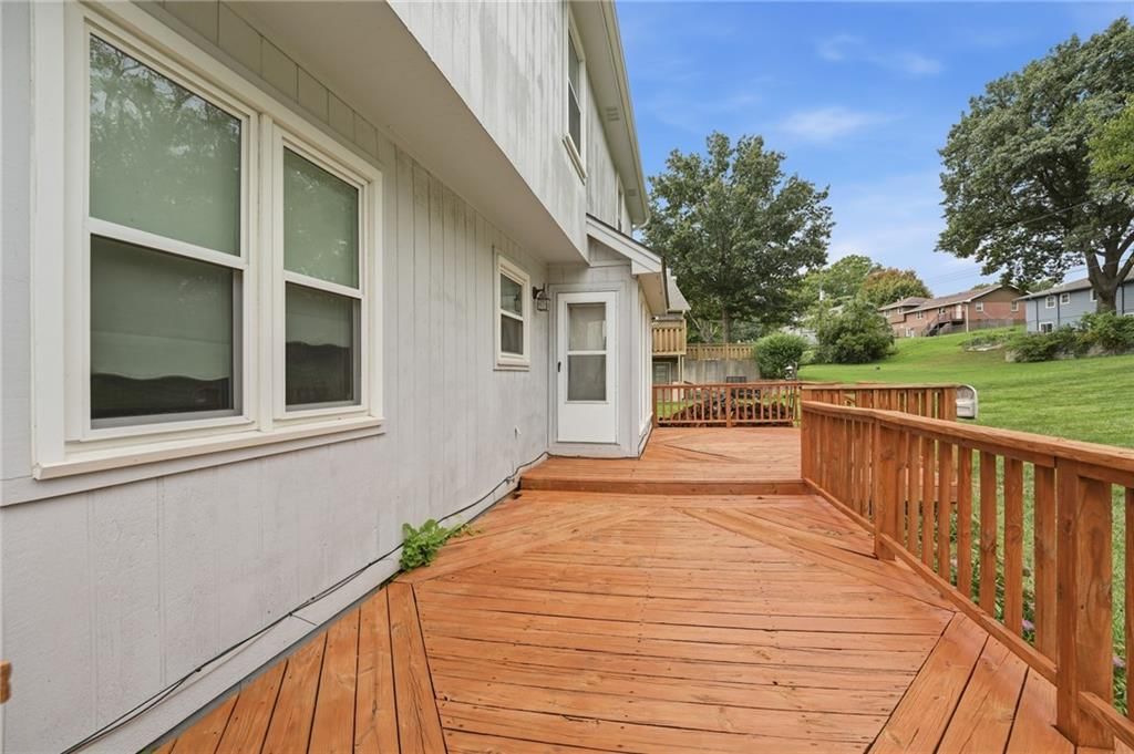 1404 Dartmouth Drive — photo 48