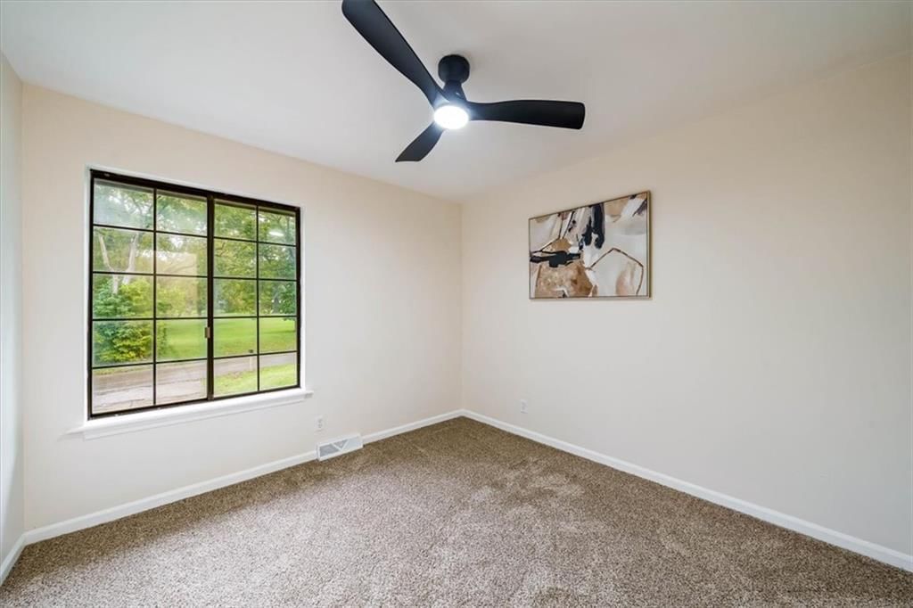 11506 TROOST Avenue — photo 12