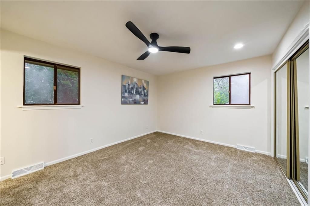11506 TROOST Avenue — photo 14