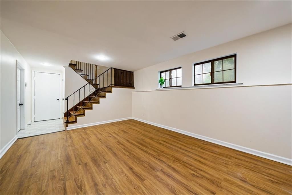 11506 TROOST Avenue — photo 22