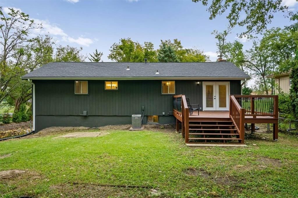11506 TROOST Avenue — photo 27