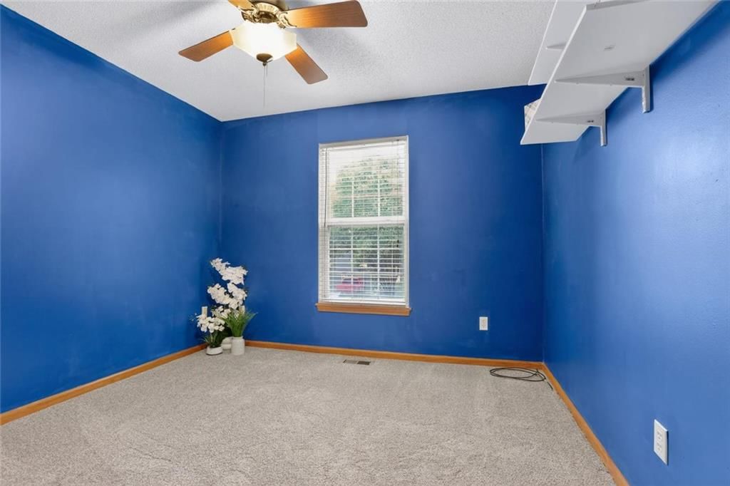 11023 N Baltimore Avenue — photo 13