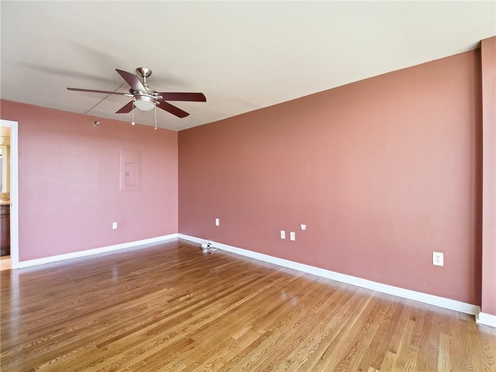 600 E Admiral Boulevard — photo 17