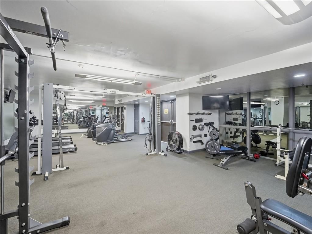 600 E Admiral Boulevard — photo 40