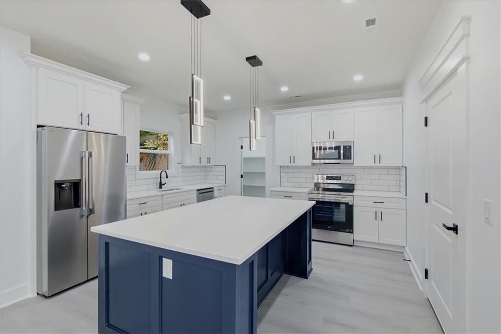 4126 Lloyd Street — photo 8