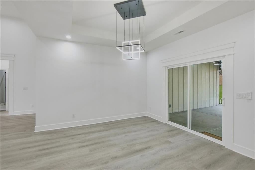 4126 Lloyd Street — photo 9