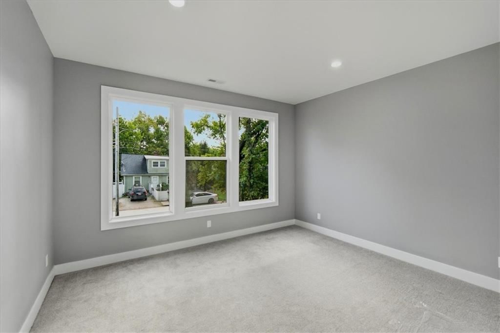 4126 Lloyd Street — photo 13