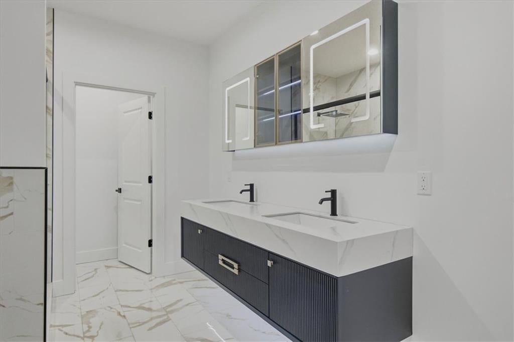 4126 Lloyd Street — photo 22