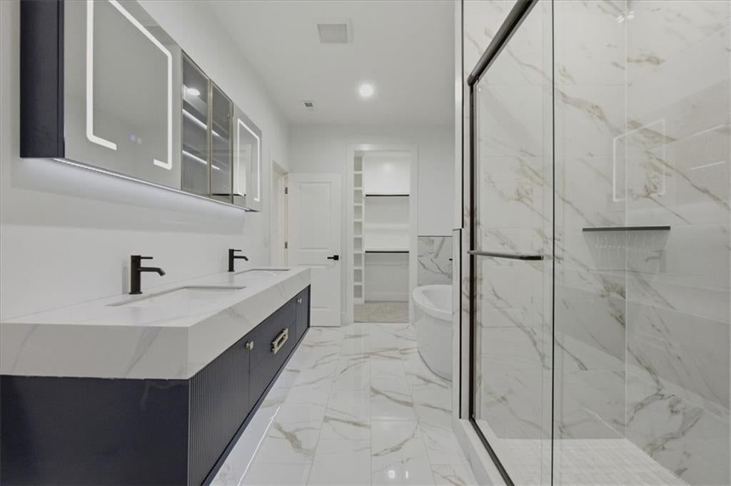 4126 Lloyd Street — photo 23