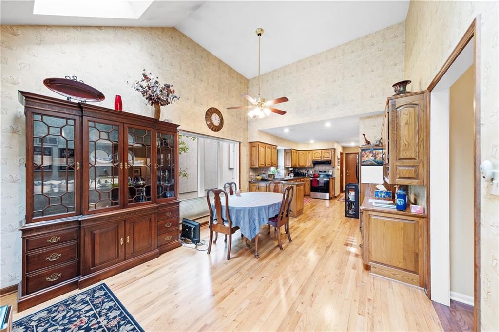 5253 W 121st Street — photo 5