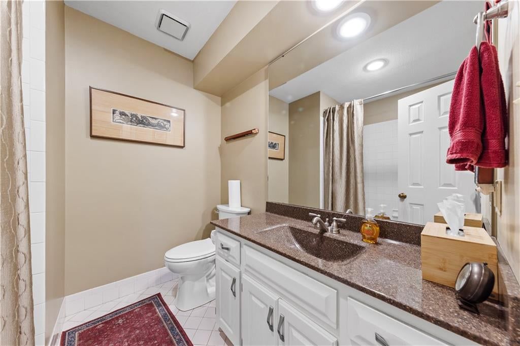 5253 W 121st Street — photo 14