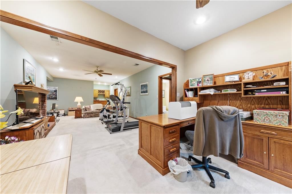 5253 W 121st Street — photo 17