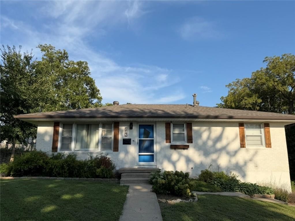 117 Waller Street, Excelsior Springs, MO: listing photo 2