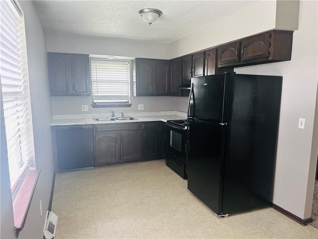 2504 SW Jackson Street — photo 5