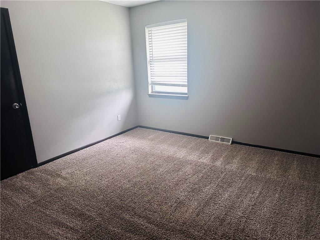 2504 SW Jackson Street — photo 7