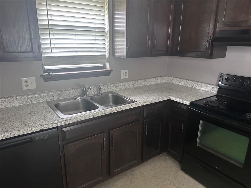 2504 SW Jackson Street — photo 11