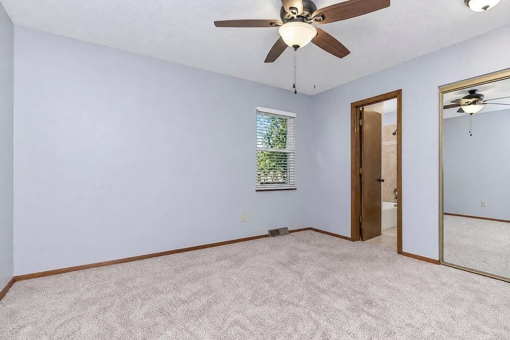 Photo 13 of 28 - 20213 E 16th Street N, Independence, MO 64056