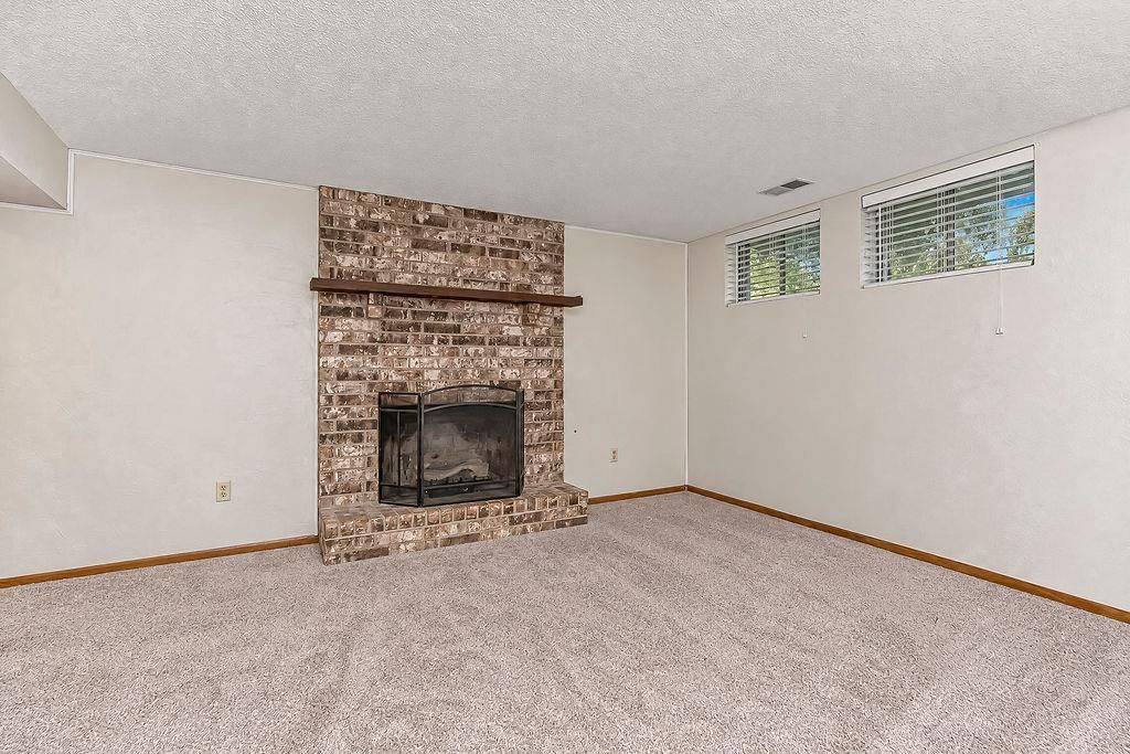 Photo 21 of 28 - 20213 E 16th Street N, Independence, MO 64056