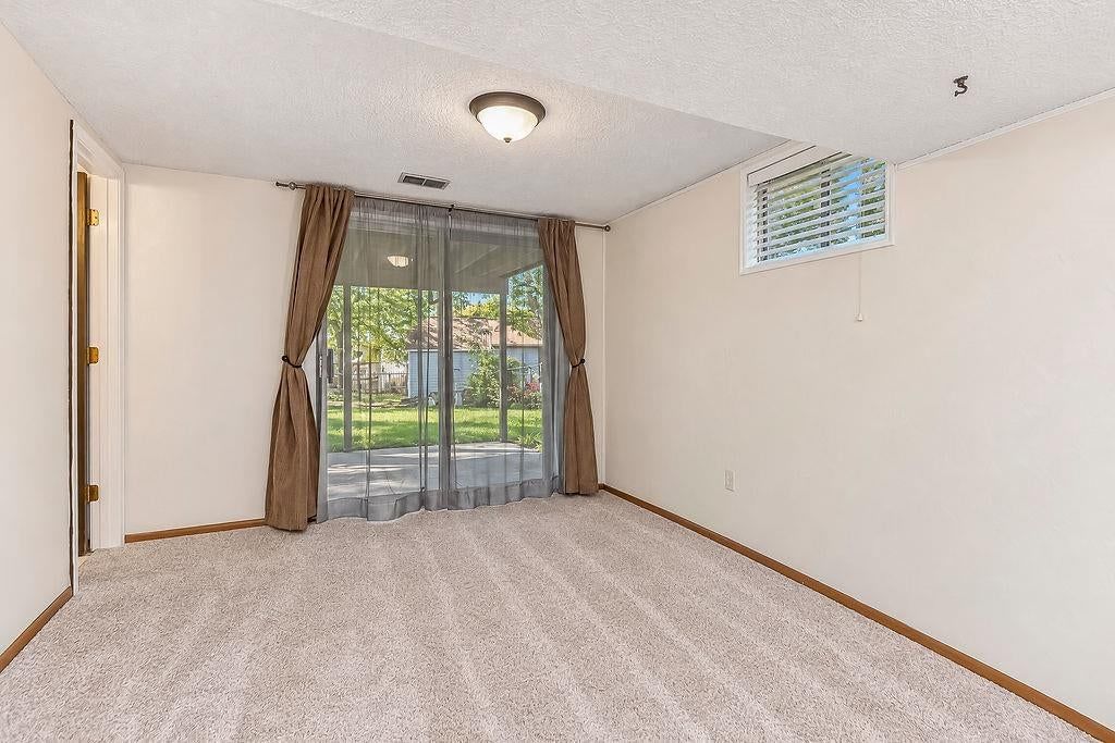 Photo 24 of 28 - 20213 E 16th Street N, Independence, MO 64056