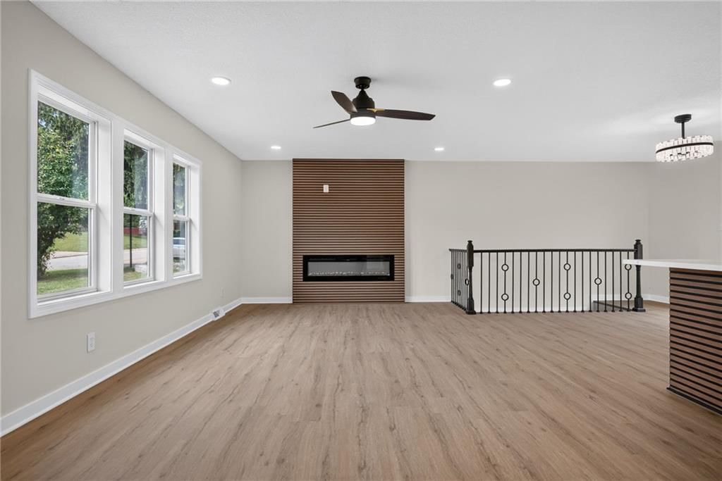 3439 N 33rd Terrace — photo 9