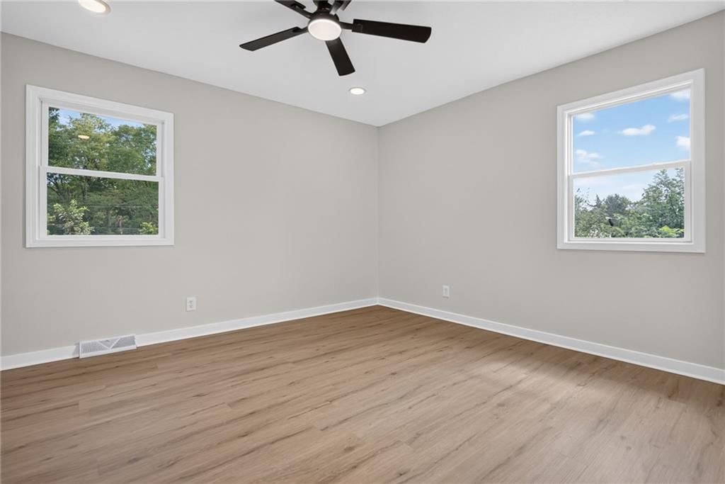 3439 N 33rd Terrace — photo 21