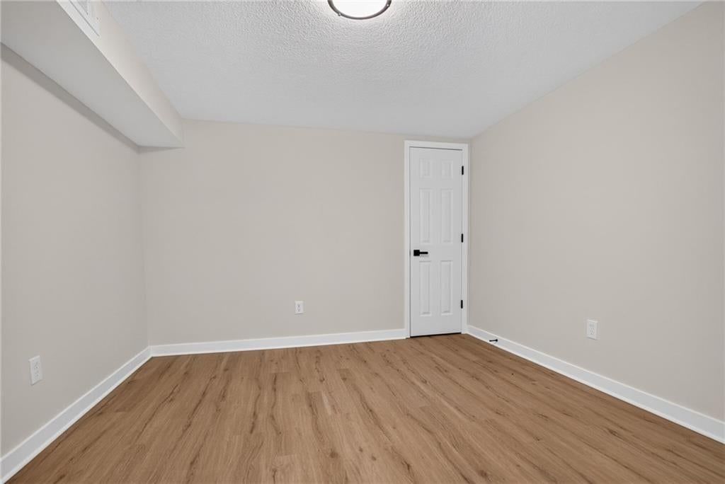 3439 N 33rd Terrace — photo 32