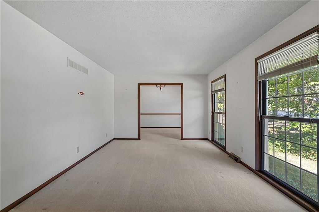 4724 Mullen Road — photo 5