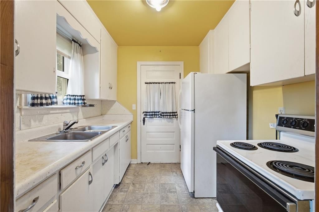 9209 E 67th Terrace — photo 16