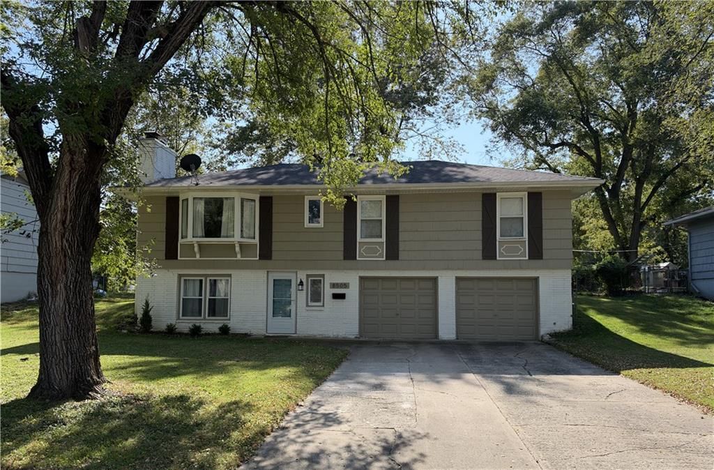 8505 E 109th Street, Kansas City, MO