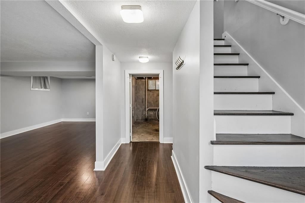 8505 E 109th Street, Kansas City, MO: listing photo 3
