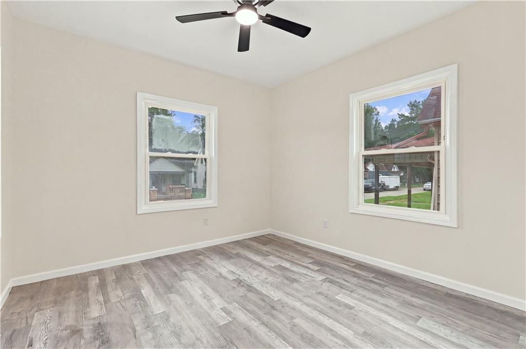 530 Park Avenue — photo 18