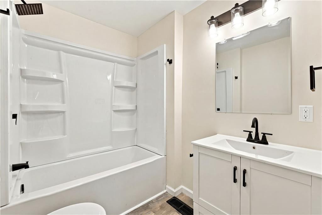 530 Park Avenue — photo 20